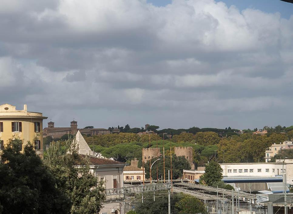 Tra Piramide E Garbatella - Urbe Romana Appartement